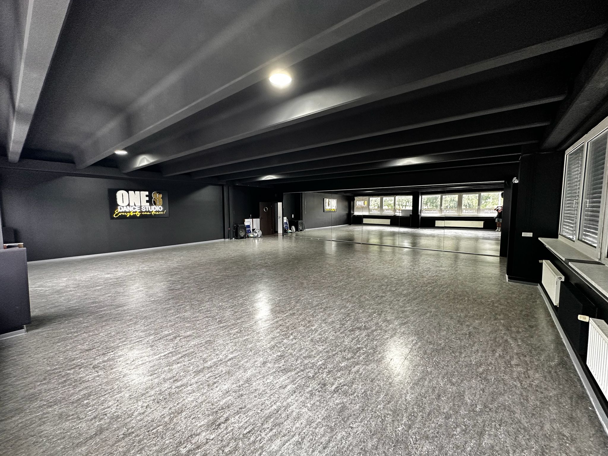 ONE8 Tanzsaal